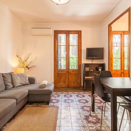 En El Corazon De Barcelona Apartment Luaran gambar