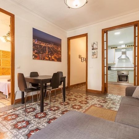 En El Corazon De Barcelona Apartment Luaran gambar