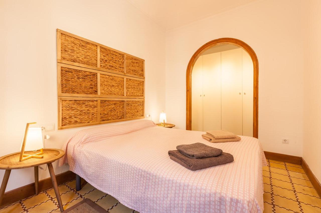 En El Corazon De Barcelona Apartment Luaran gambar